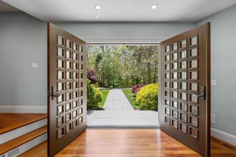 476 Baxters Neck Road Barnstable MA 02648