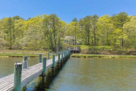476 Baxters Neck Road Barnstable MA 02648
