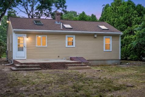 123 Elain Avenue Teaticket MA 02536
