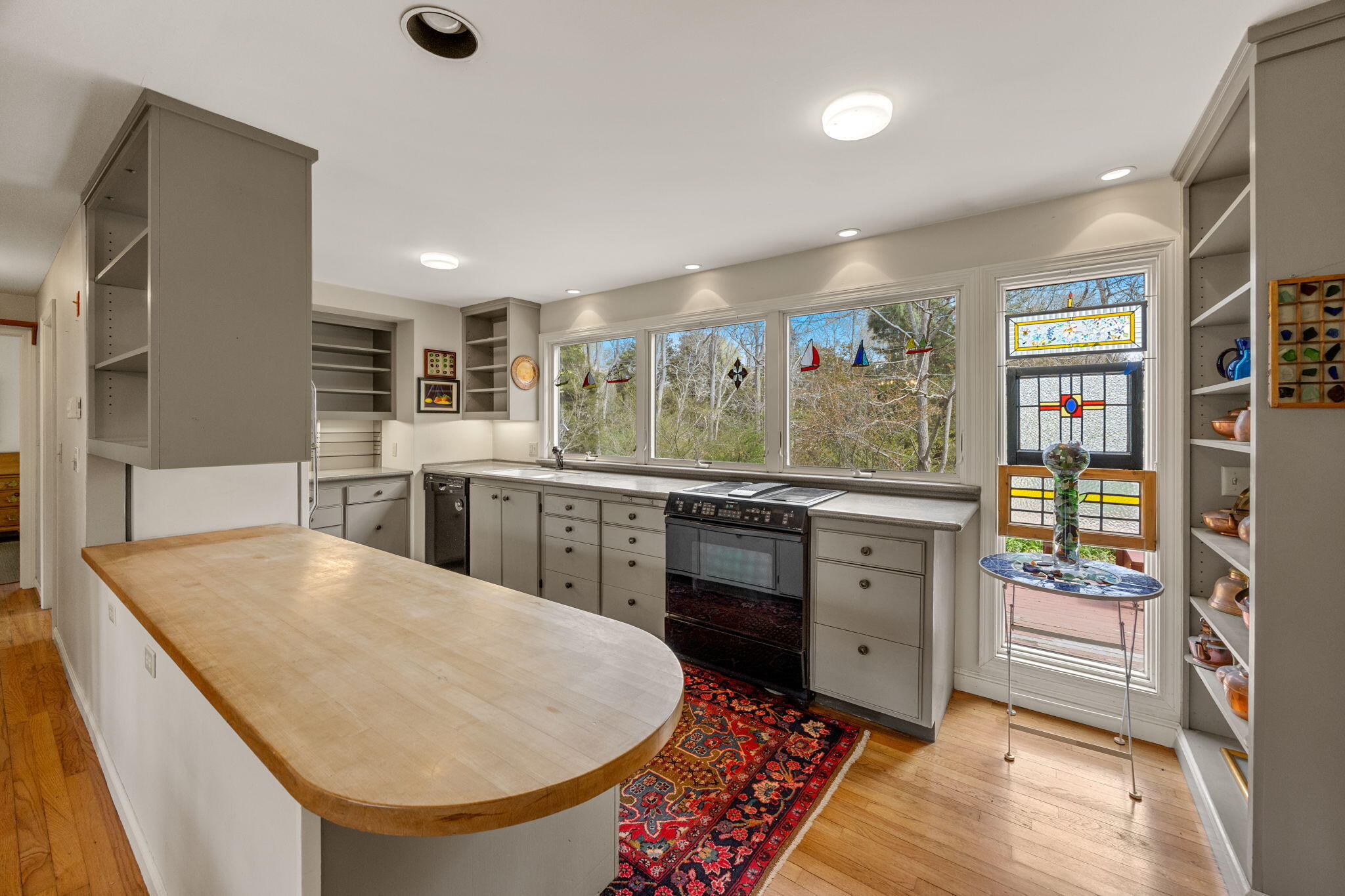 90 Comanche Drive Falmouth MA 02540