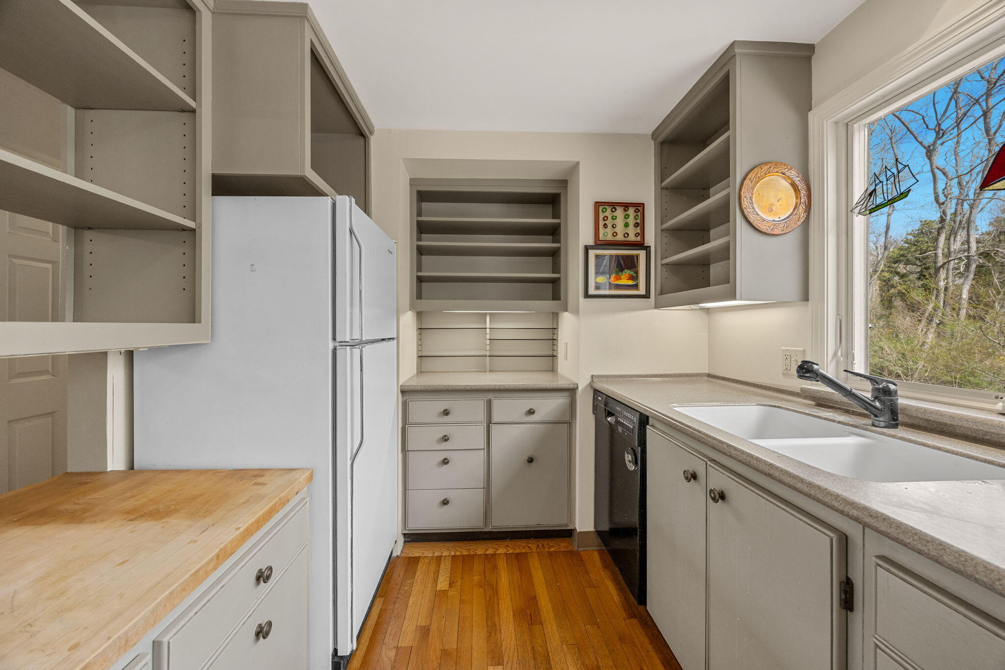 90 Comanche Drive Falmouth MA 02540
