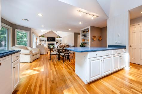 51 Falling Leaf Lane Osterville MA 02655
