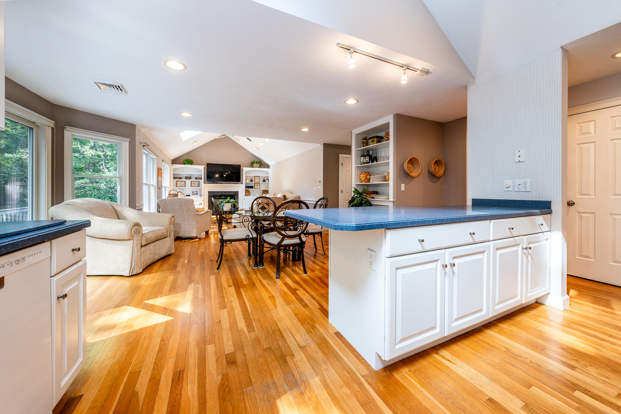 51 Falling Leaf Lane Osterville MA 02655