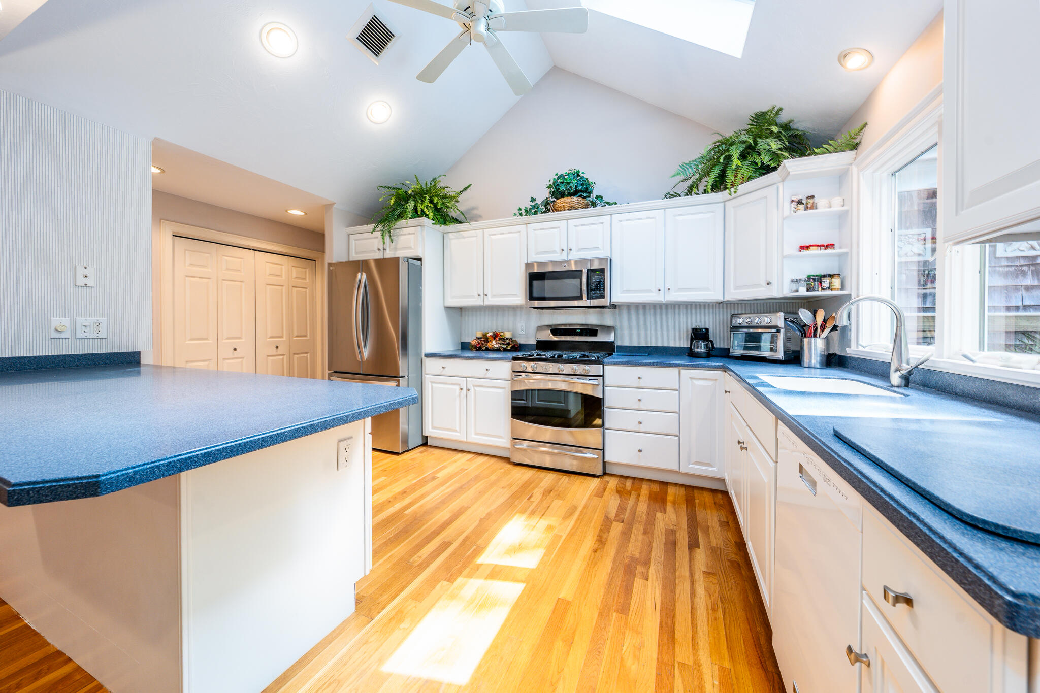 51 Falling Leaf Lane Osterville MA 02655