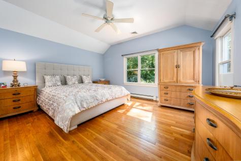 51 Falling Leaf Lane Osterville MA 02655