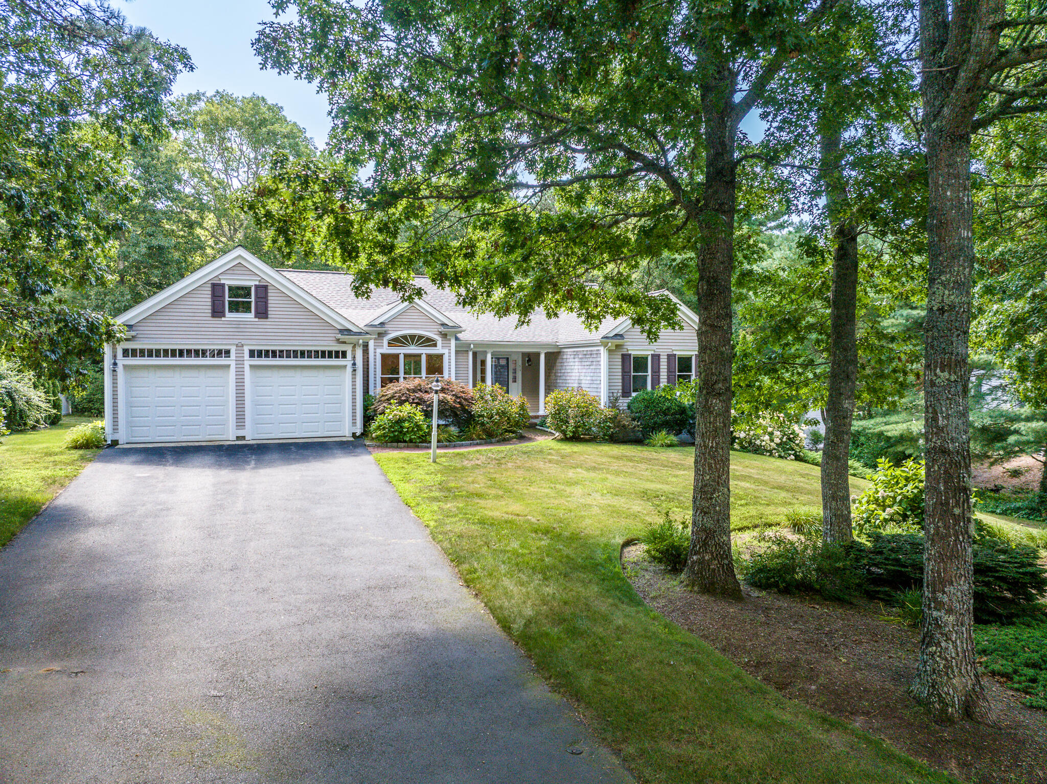 51 Falling Leaf Lane Osterville MA 02655