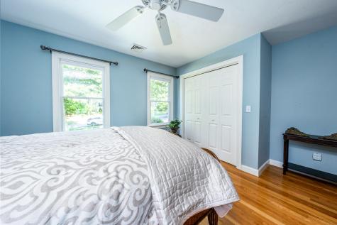 51 Falling Leaf Lane Osterville MA 02655