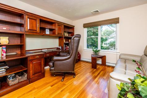 51 Falling Leaf Lane Osterville MA 02655