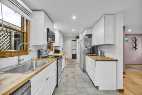 59 Swan Lake Road West Yarmouth MA 02673
