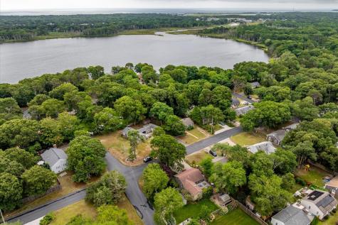 59 Swan Lake Road West Yarmouth MA 02673