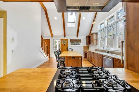 81 Northwest Street Eastham MA 02642