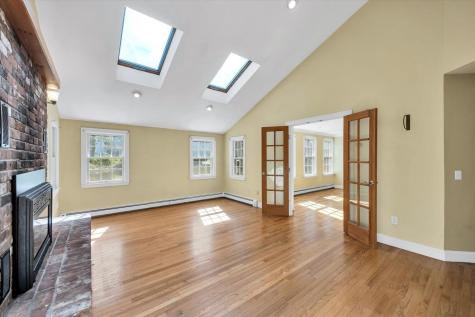 81 Northwest Street Eastham MA 02642