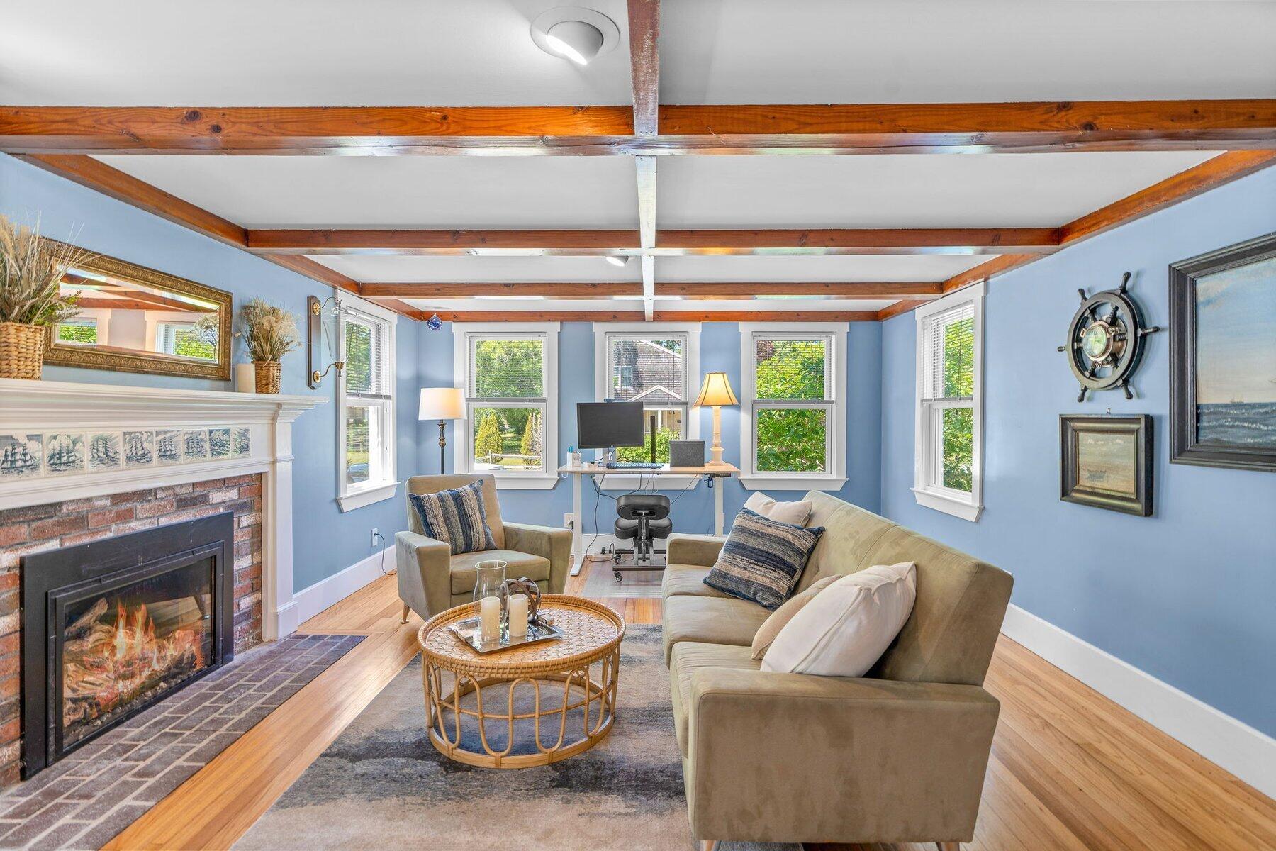 1 Cricket Lane Yarmouth MA 02664