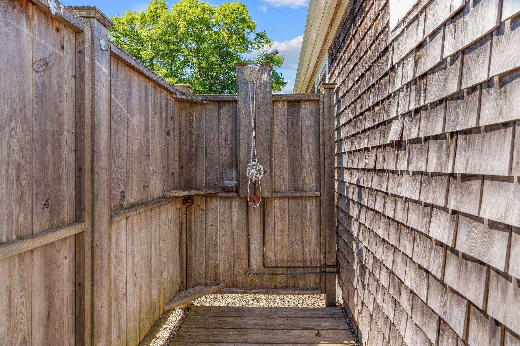 1 Cricket Lane Yarmouth MA 02664