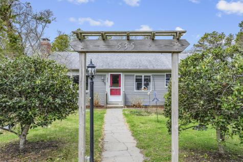 535 School House Road Eastham MA 02642