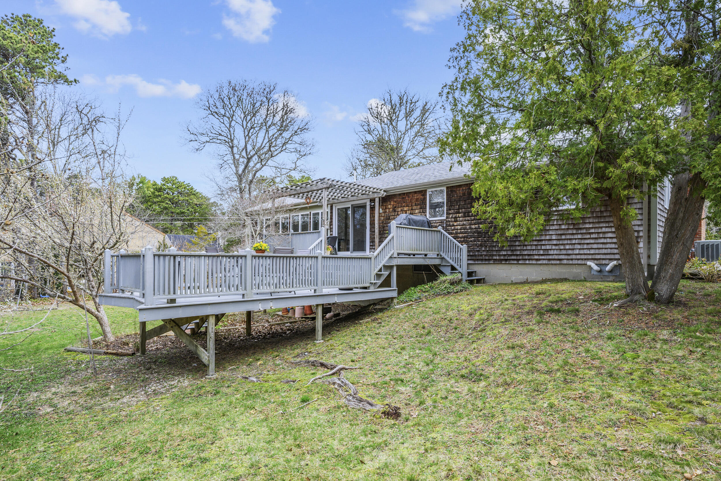 535 School House Road Eastham MA 02642