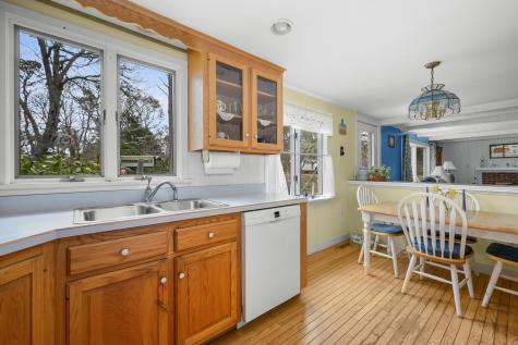 535 School House Road Eastham MA 02642