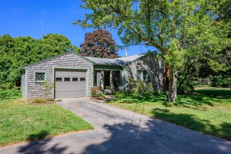 61 Laurel Road Centerville MA 02632
