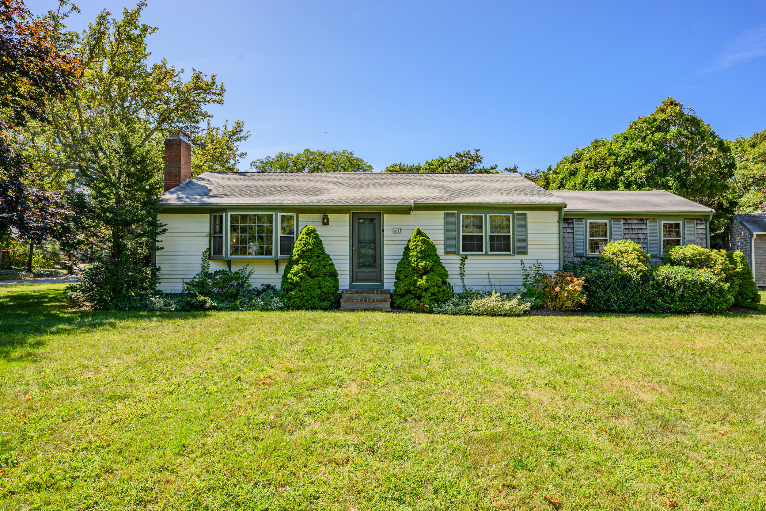 61 Laurel Road Centerville MA 02632