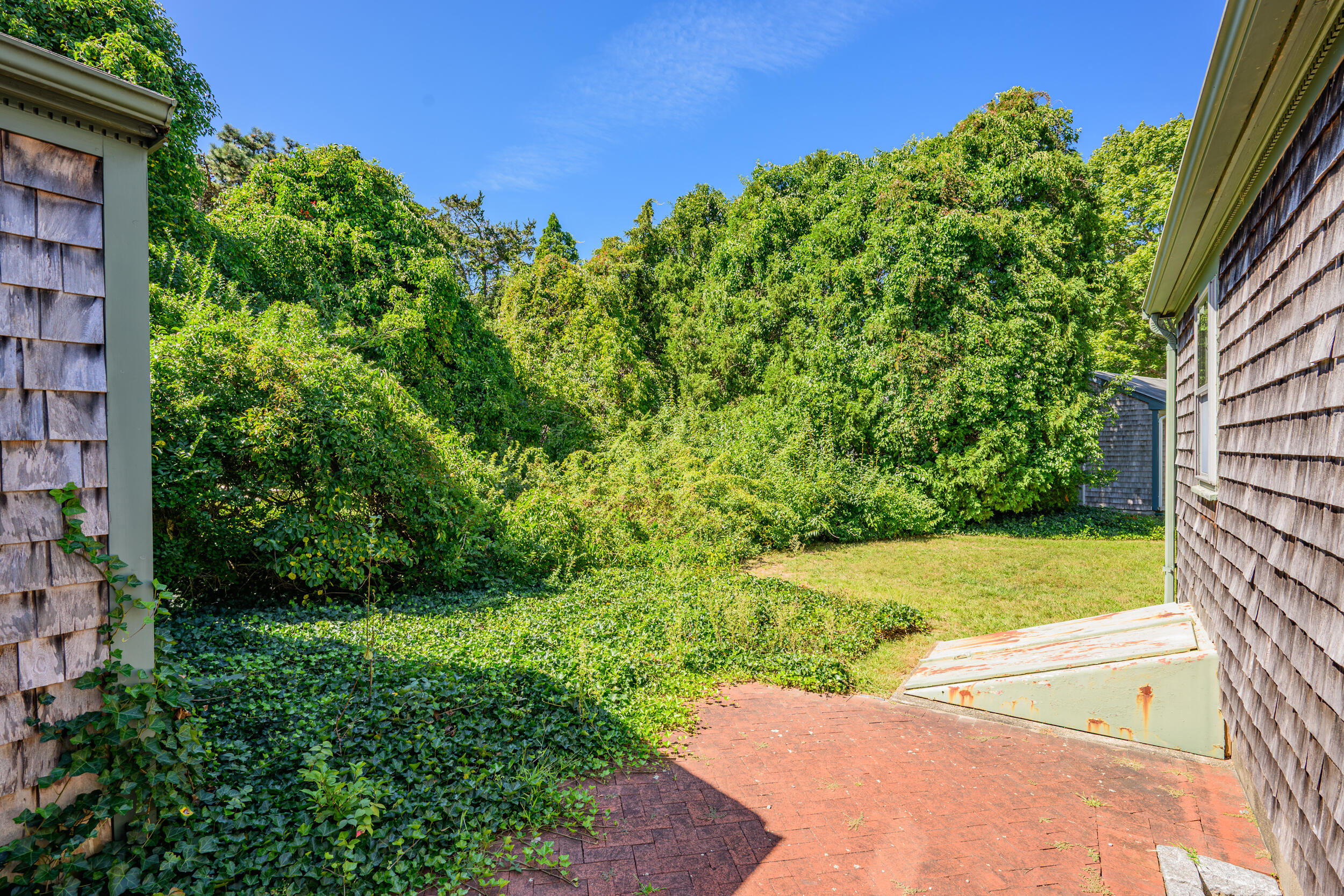 61 Laurel Road Centerville MA 02632