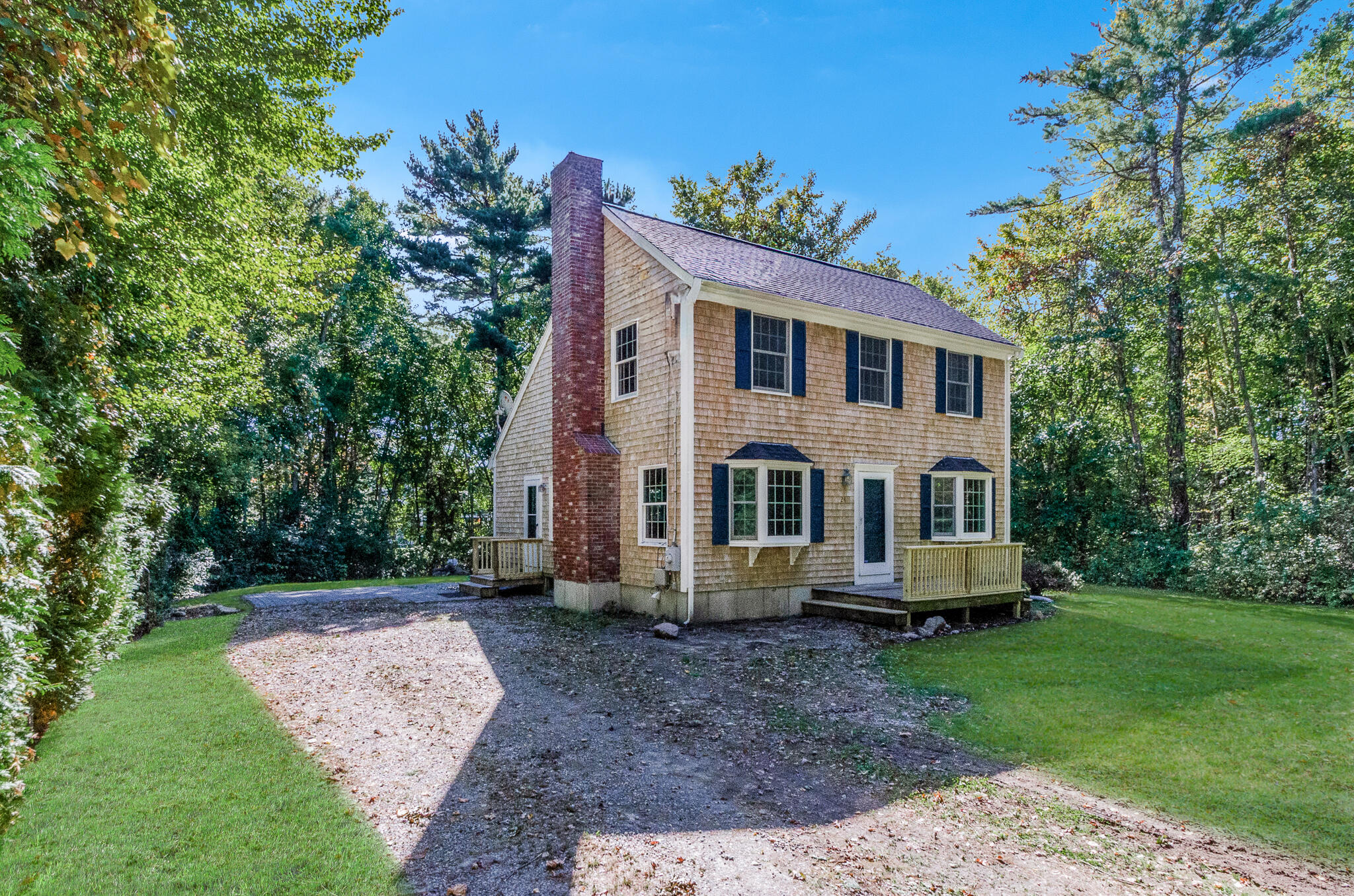 24 Foster Street Mattapoisett MA 02739