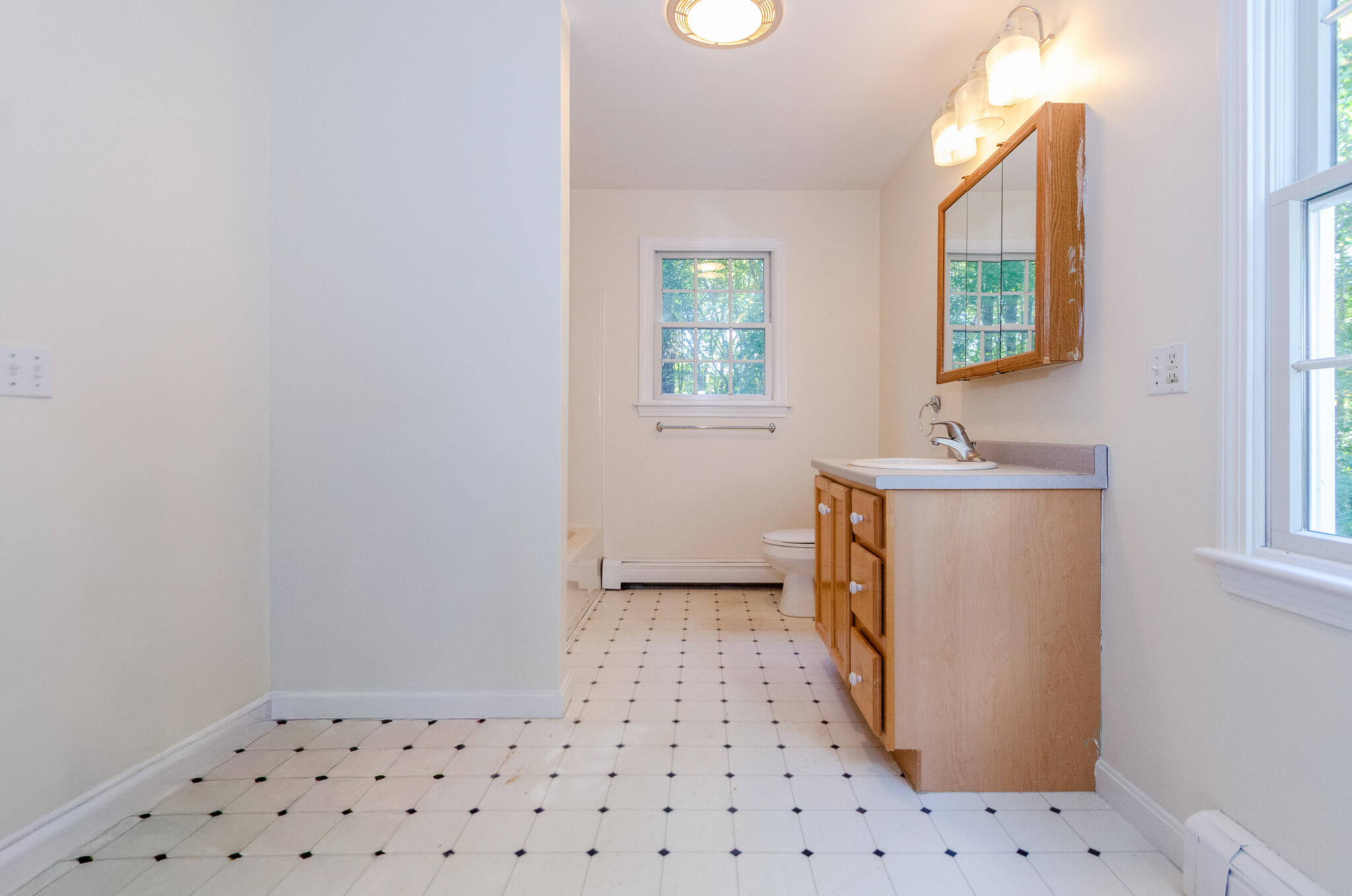 24 Foster Street Mattapoisett MA 02739