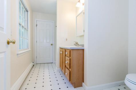 24 Foster Street Mattapoisett MA 02739