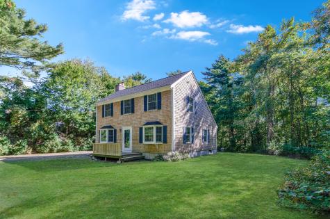 24 Foster Street Mattapoisett MA 02739