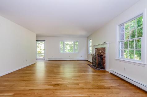 24 Foster Street Mattapoisett MA 02739