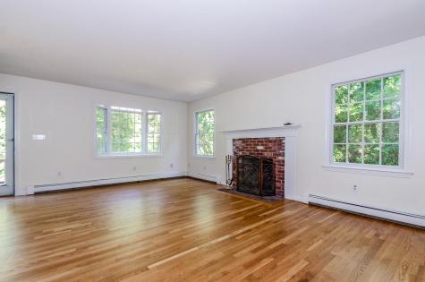 24 Foster Street Mattapoisett MA 02739