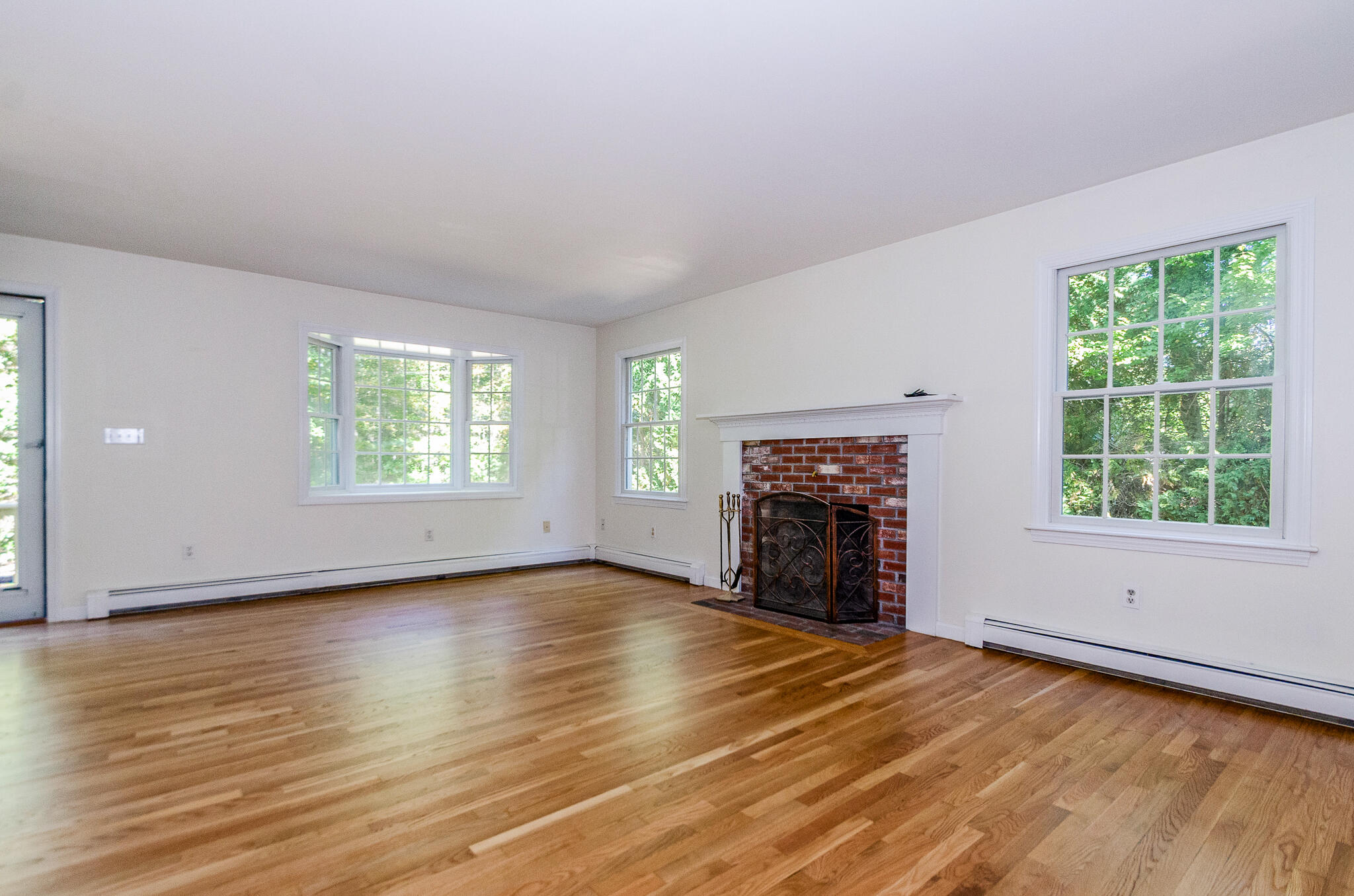 24 Foster Street Mattapoisett MA 02739