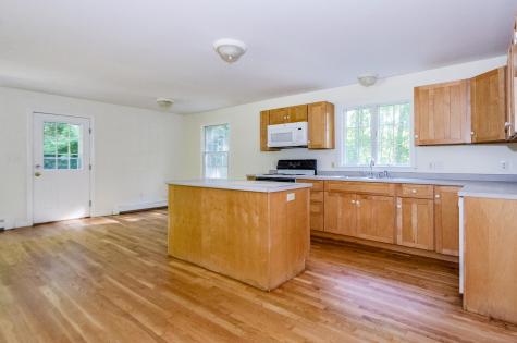 24 Foster Street Mattapoisett MA 02739