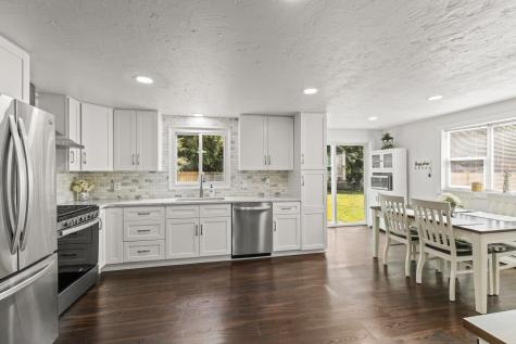 262 Mitchell's Way Barnstable MA 02630