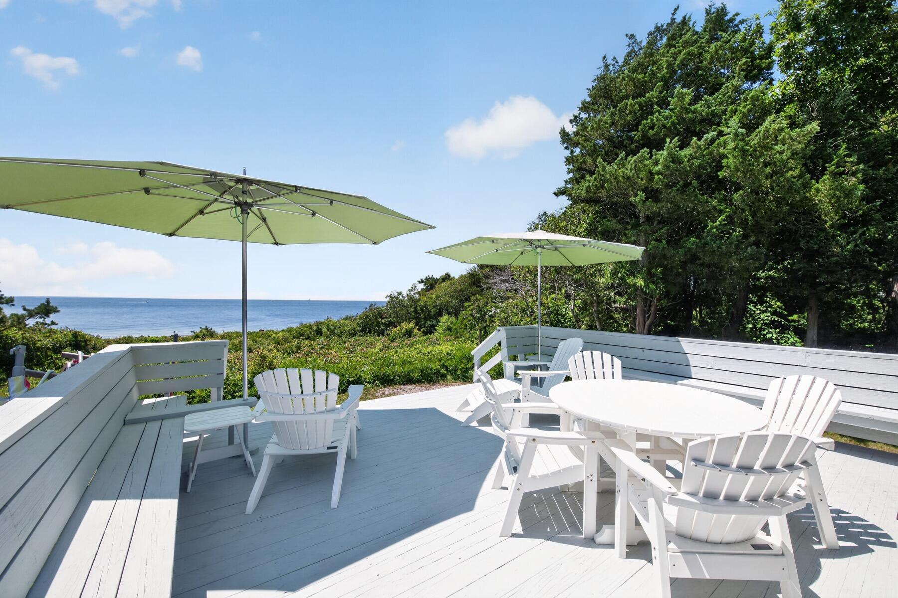 7 Gull Lane Cataumet MA 02534