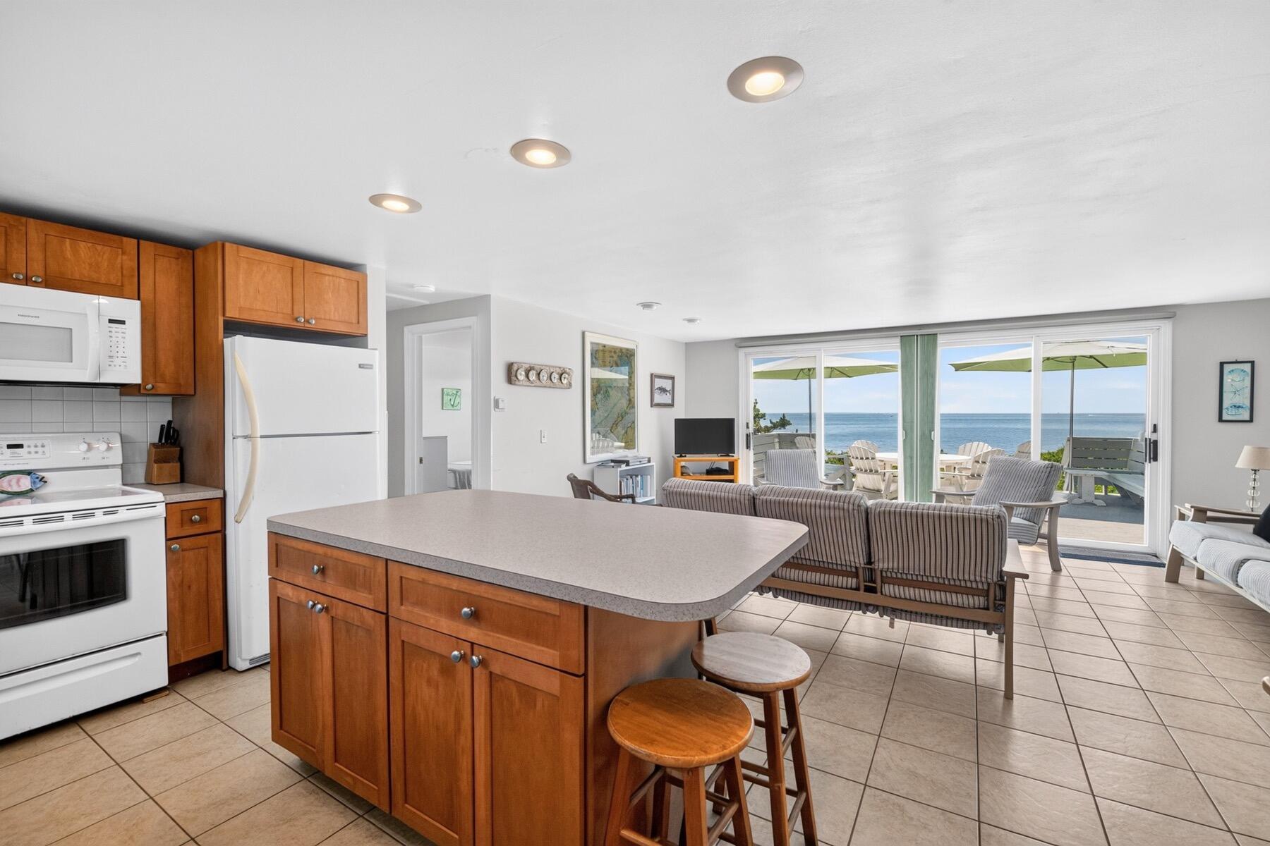 7 Gull Lane Cataumet MA 02534