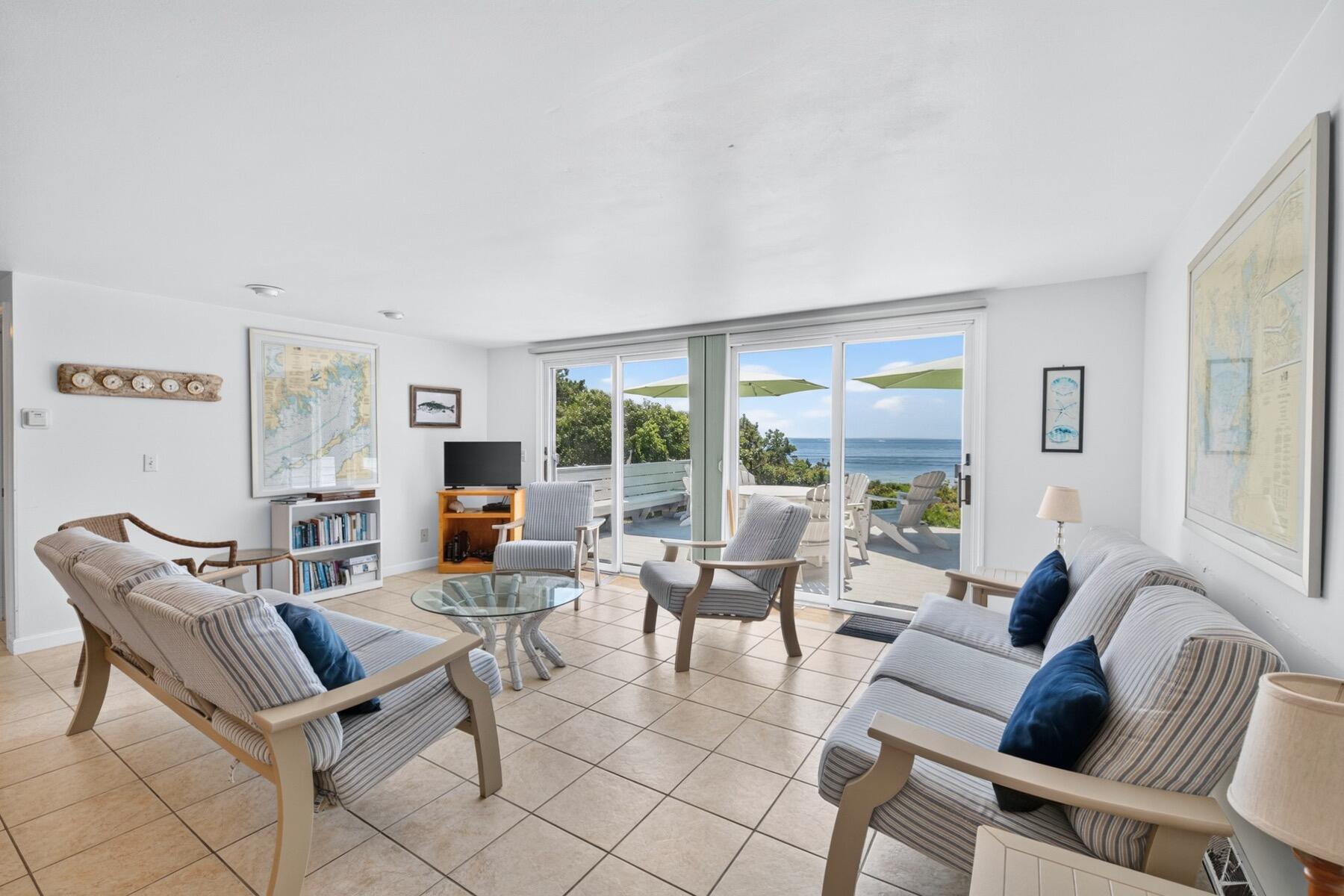 7 Gull Lane Cataumet MA 02534