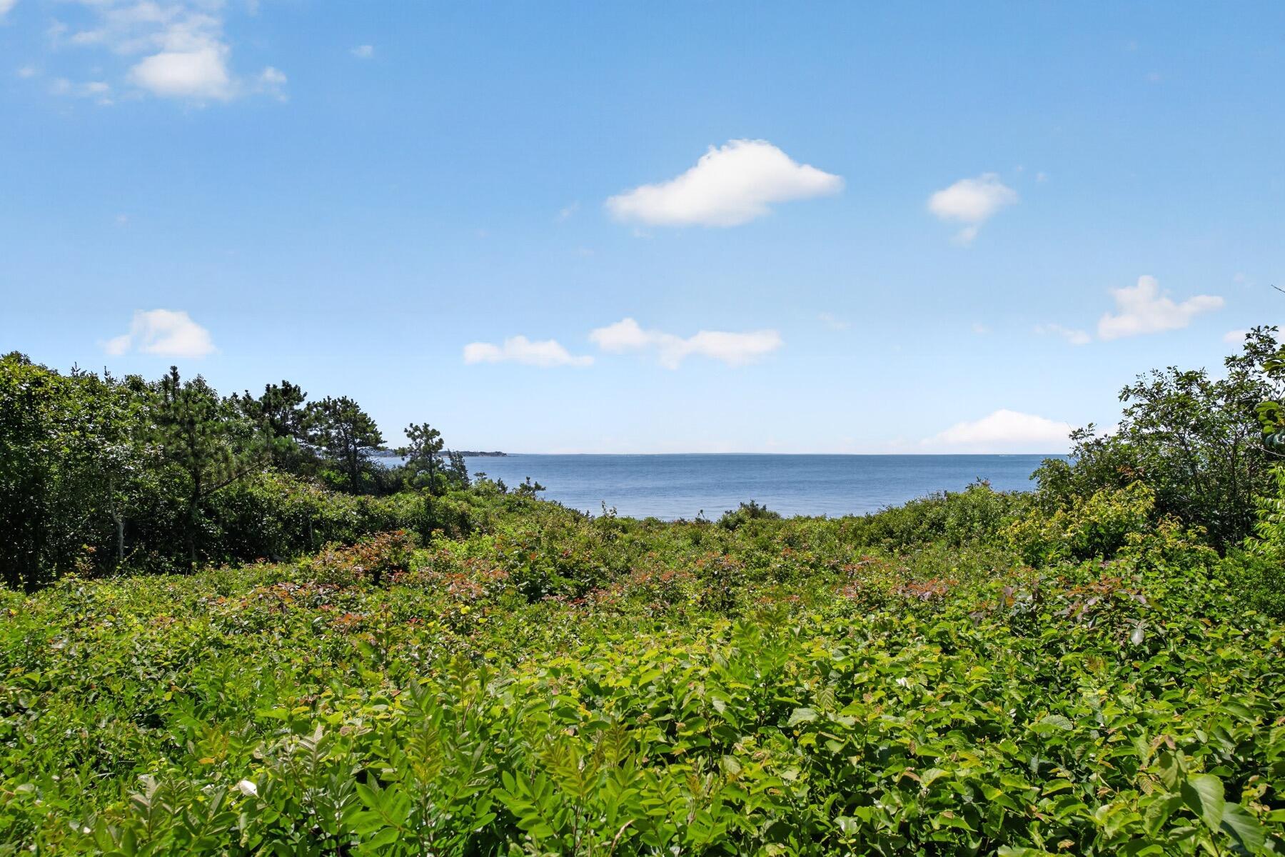 7 Gull Lane Cataumet MA 02534