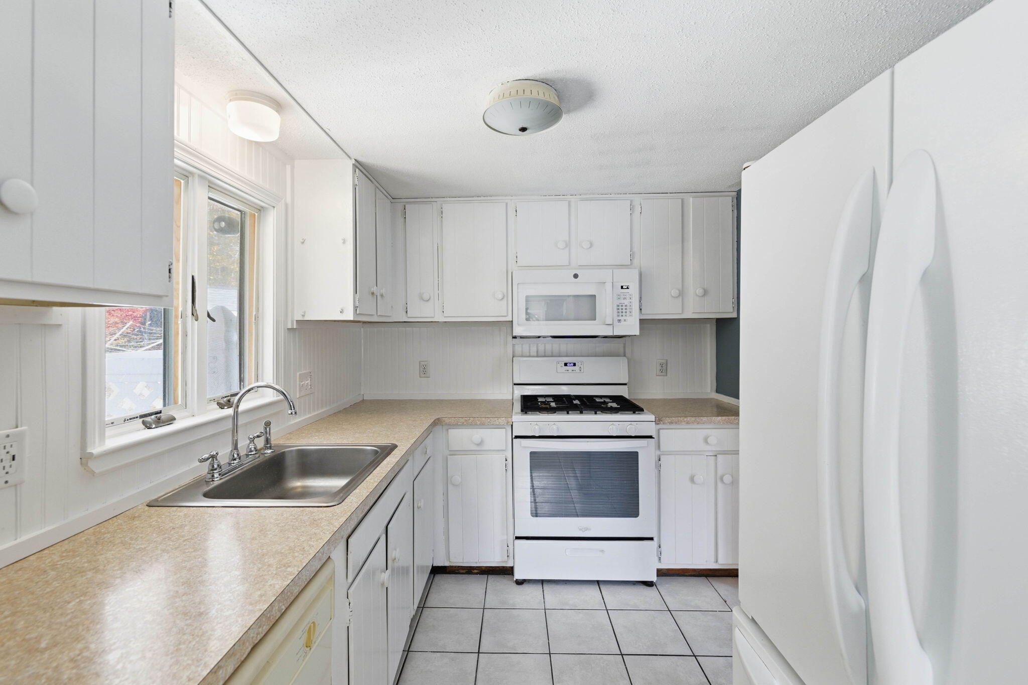 544 Cotuit Road Mashpee MA 02649