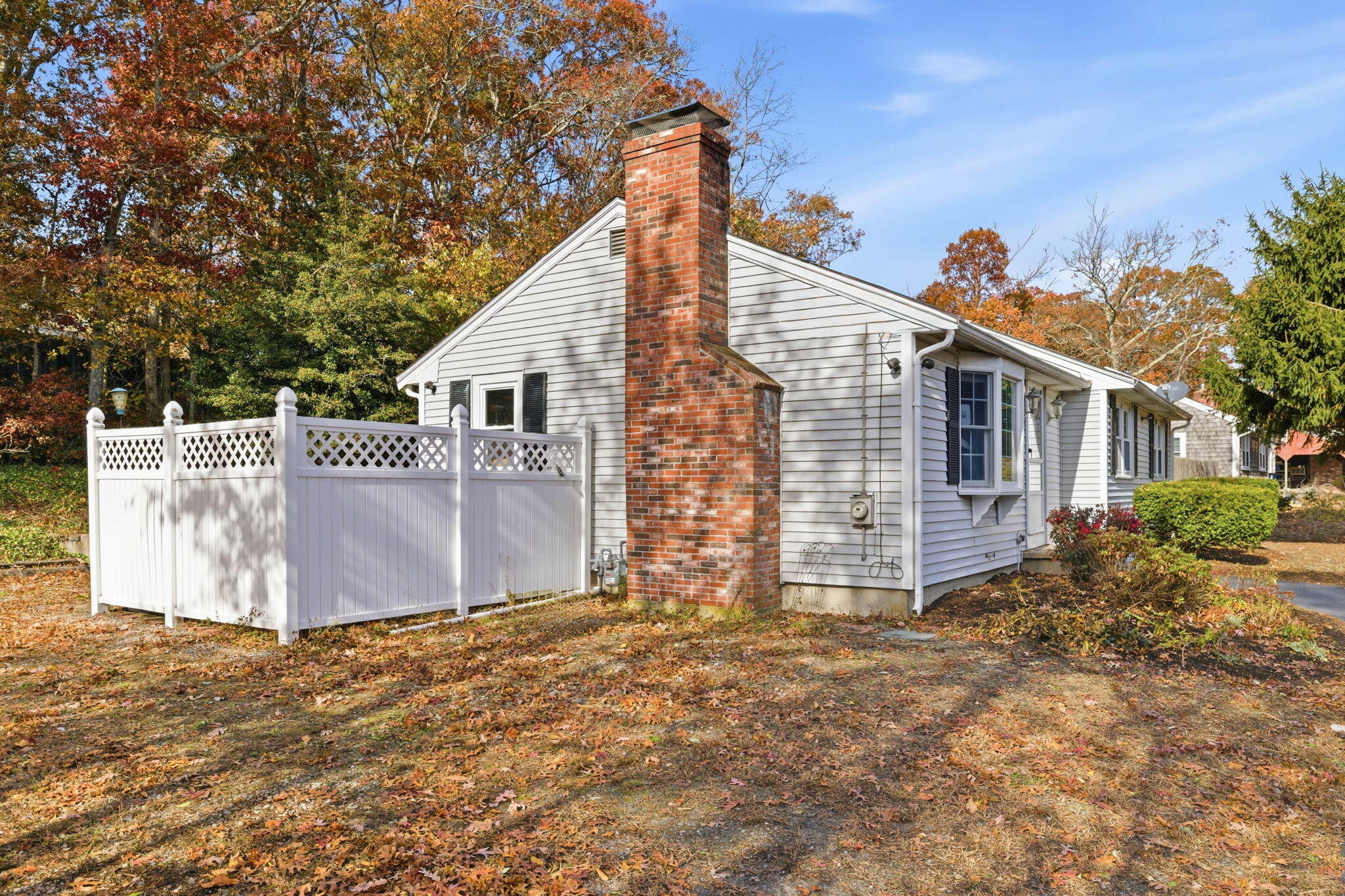 544 Cotuit Road Mashpee MA 02649