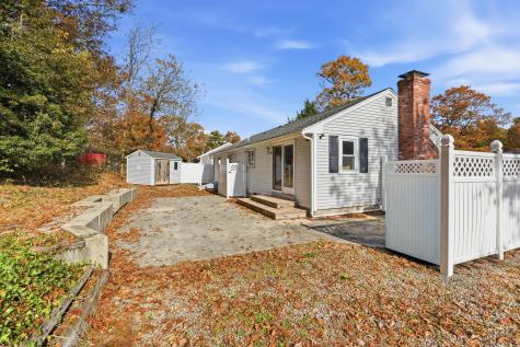 544 Cotuit Road Mashpee MA 02649