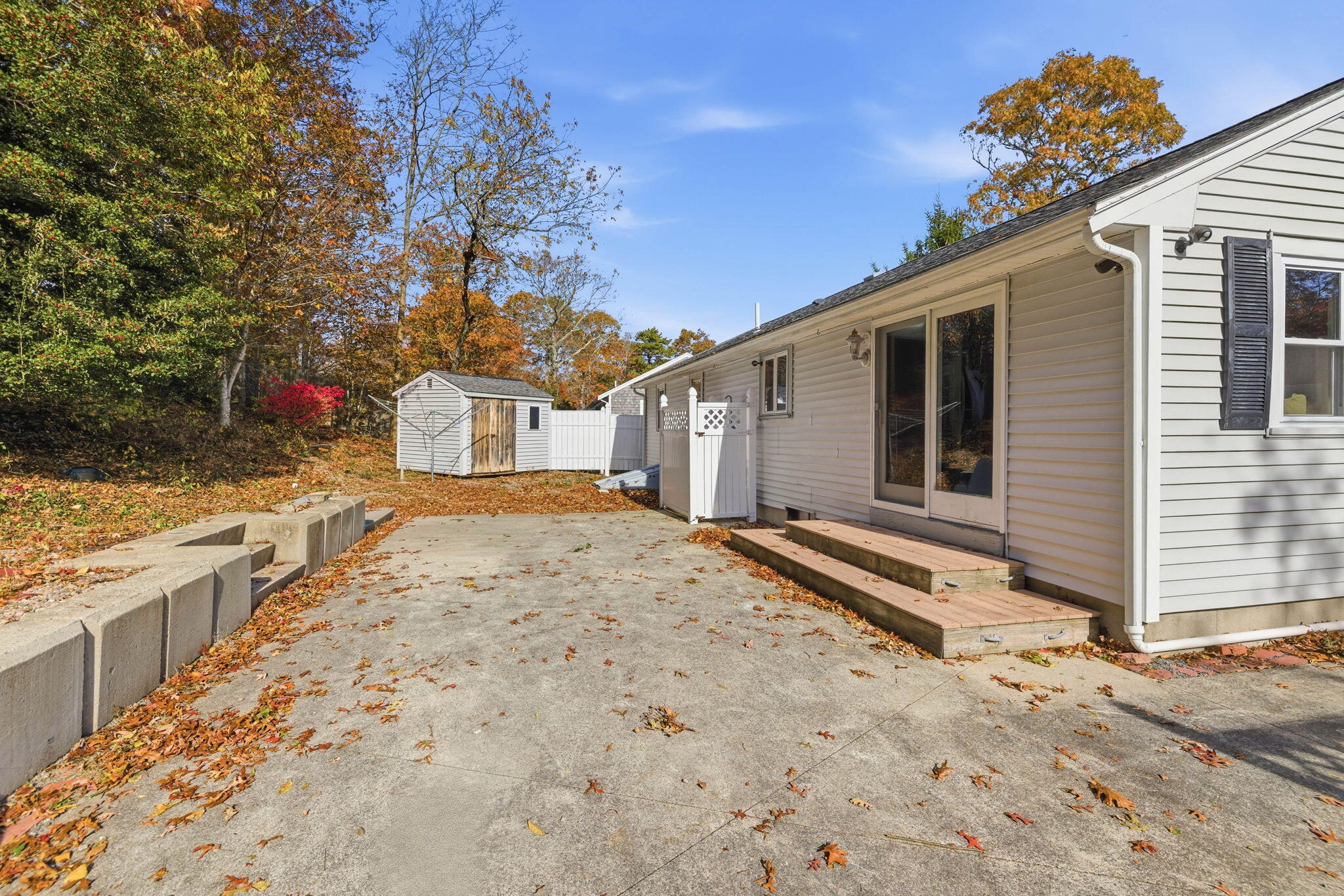 544 Cotuit Road Mashpee MA 02649