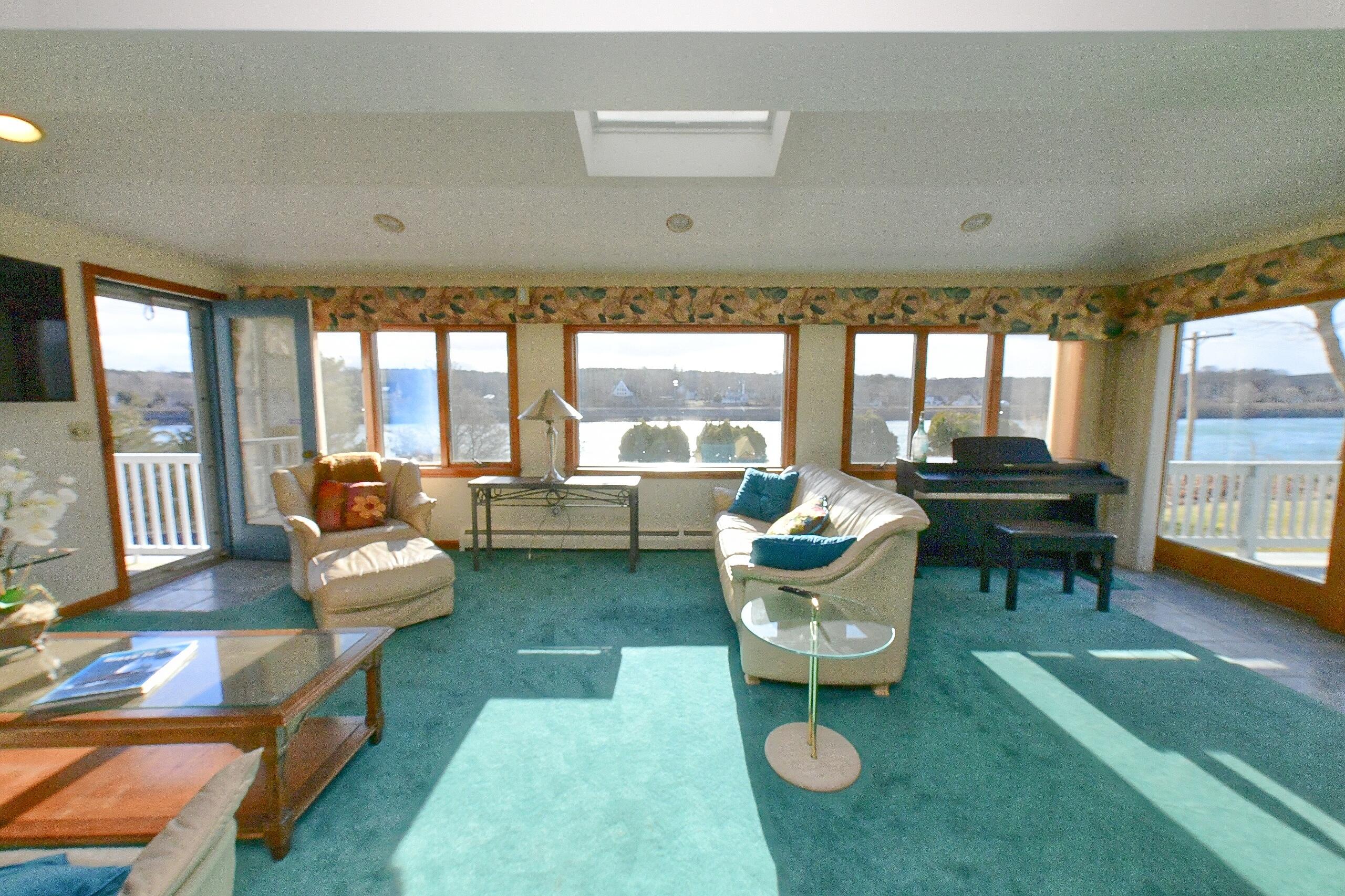 18 Gibbs Road Sagamore Beach MA 02562