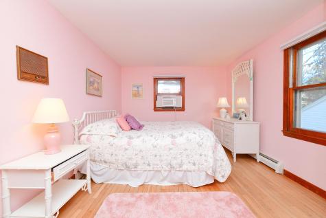 18 Gibbs Road Bourne MA 02562