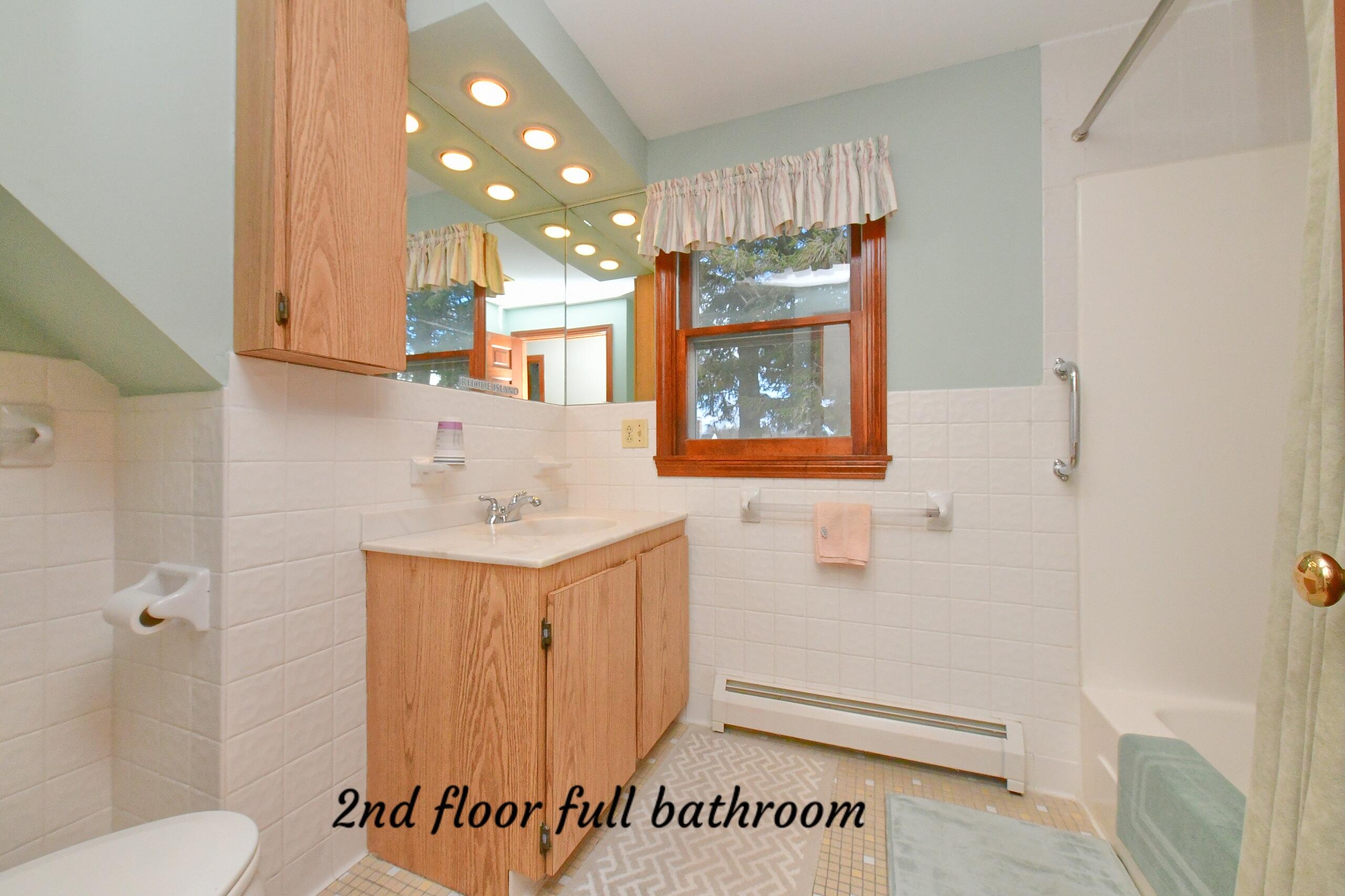 18 Gibbs Road Bourne MA 02562