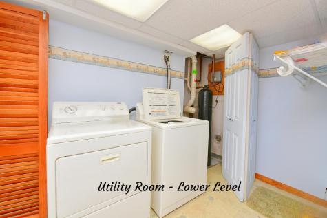 18 Gibbs Road Bourne MA 02562