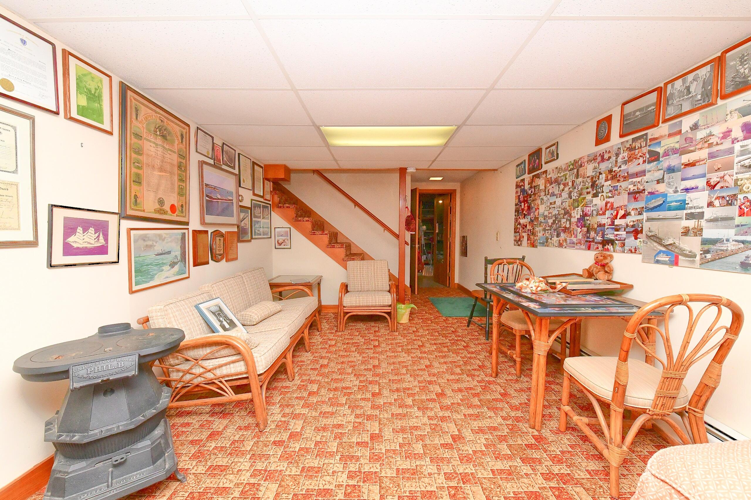 18 Gibbs Road Sagamore Beach MA 02562