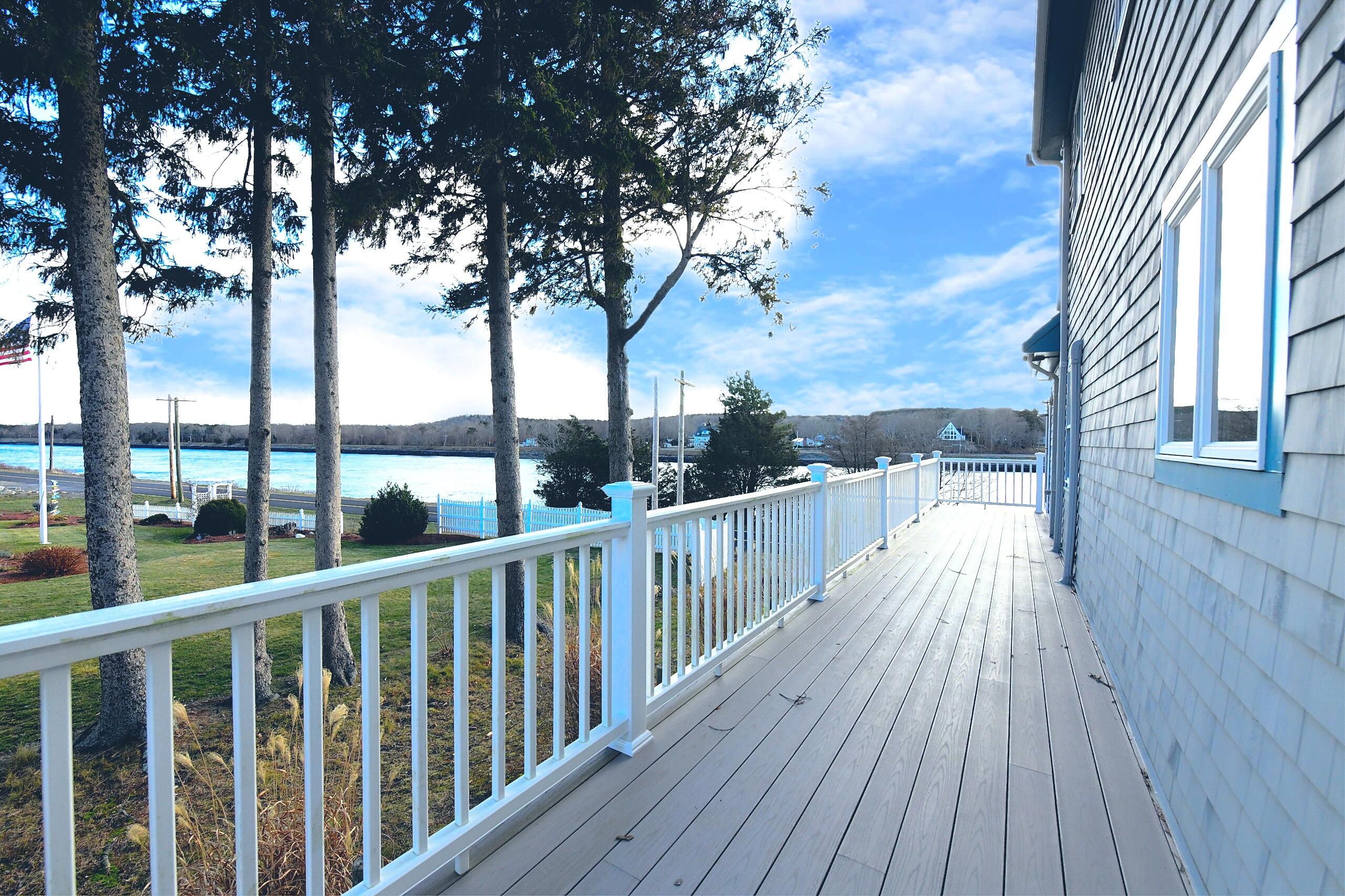 18 Gibbs Road Bourne MA 02562