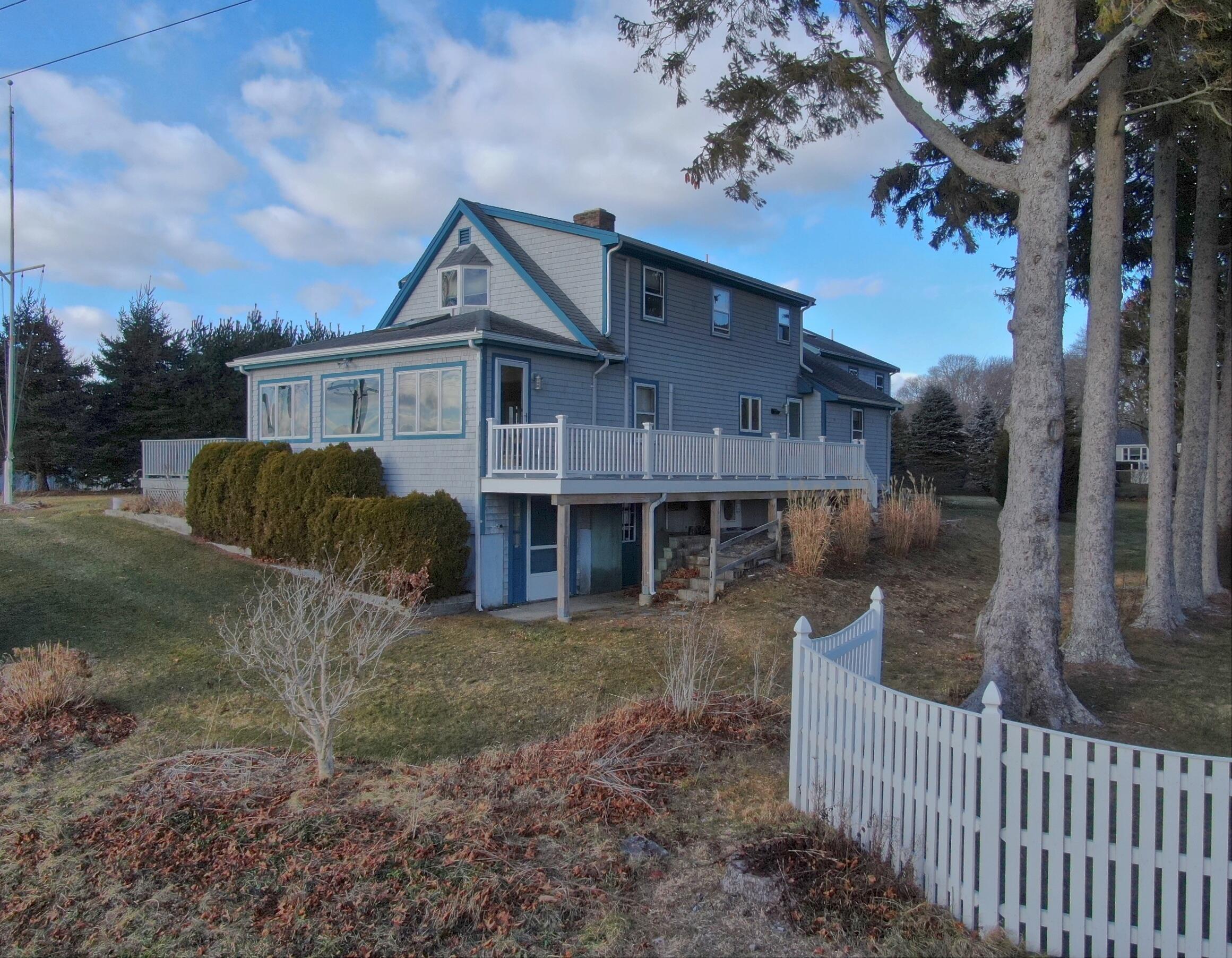 18 Gibbs Road Bourne MA 02562