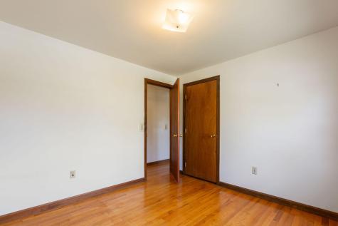 84 Cynthia Lane Dennis MA 02639