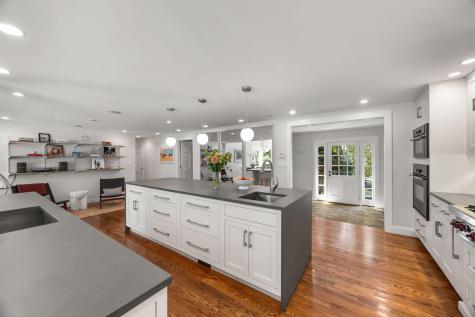 4 Aunt Edith's Road South Yarmouth MA 02664